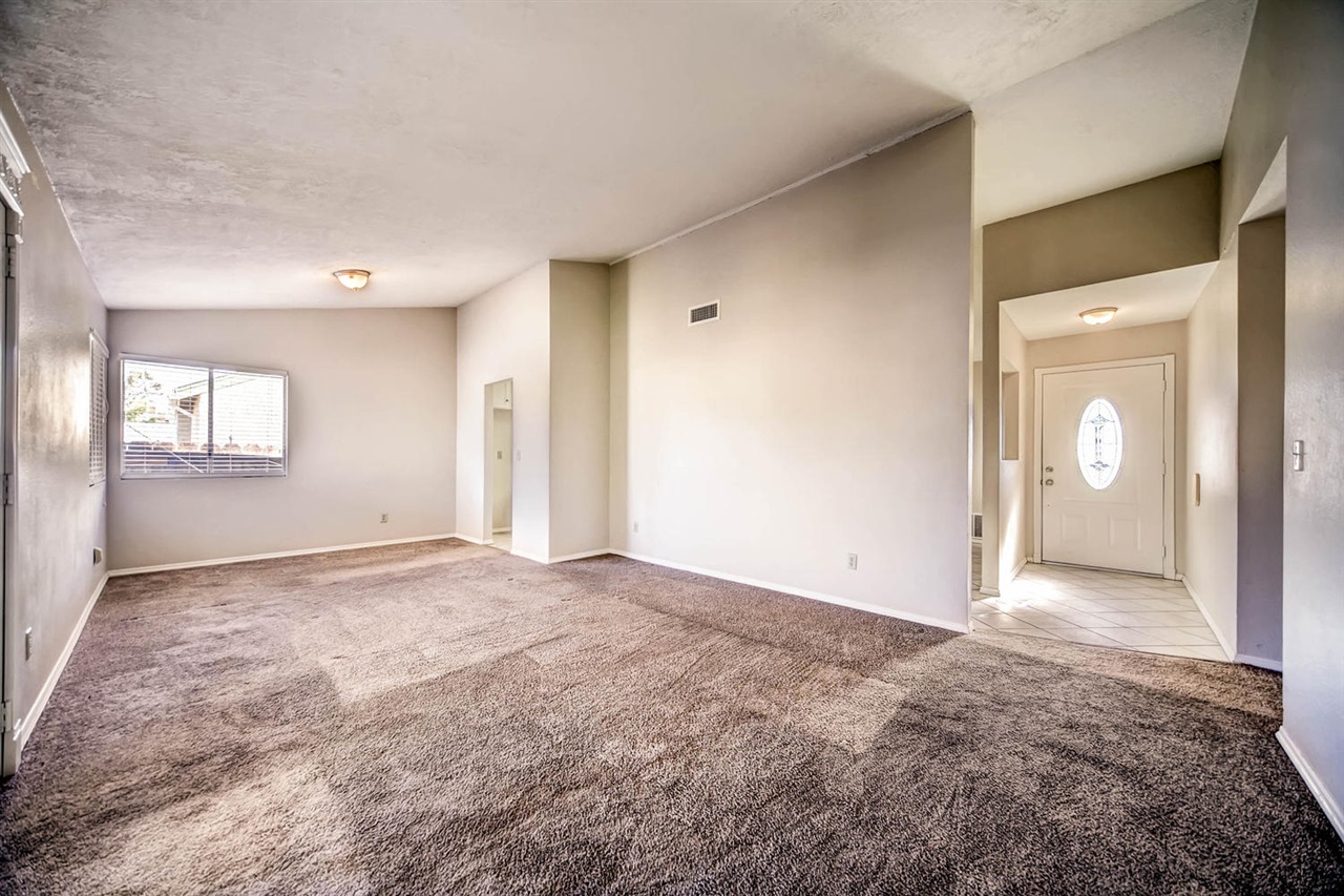 672 Irene Road Oceanside, CA 92057 - Photo 7 of 22 Gallery Image 7
