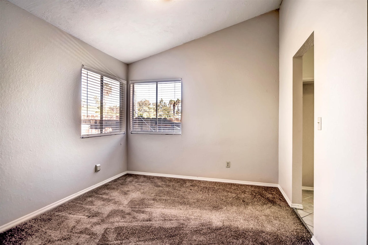 672 Irene Road Oceanside, CA 92057 - Photo 8 of 22 Gallery Image 8