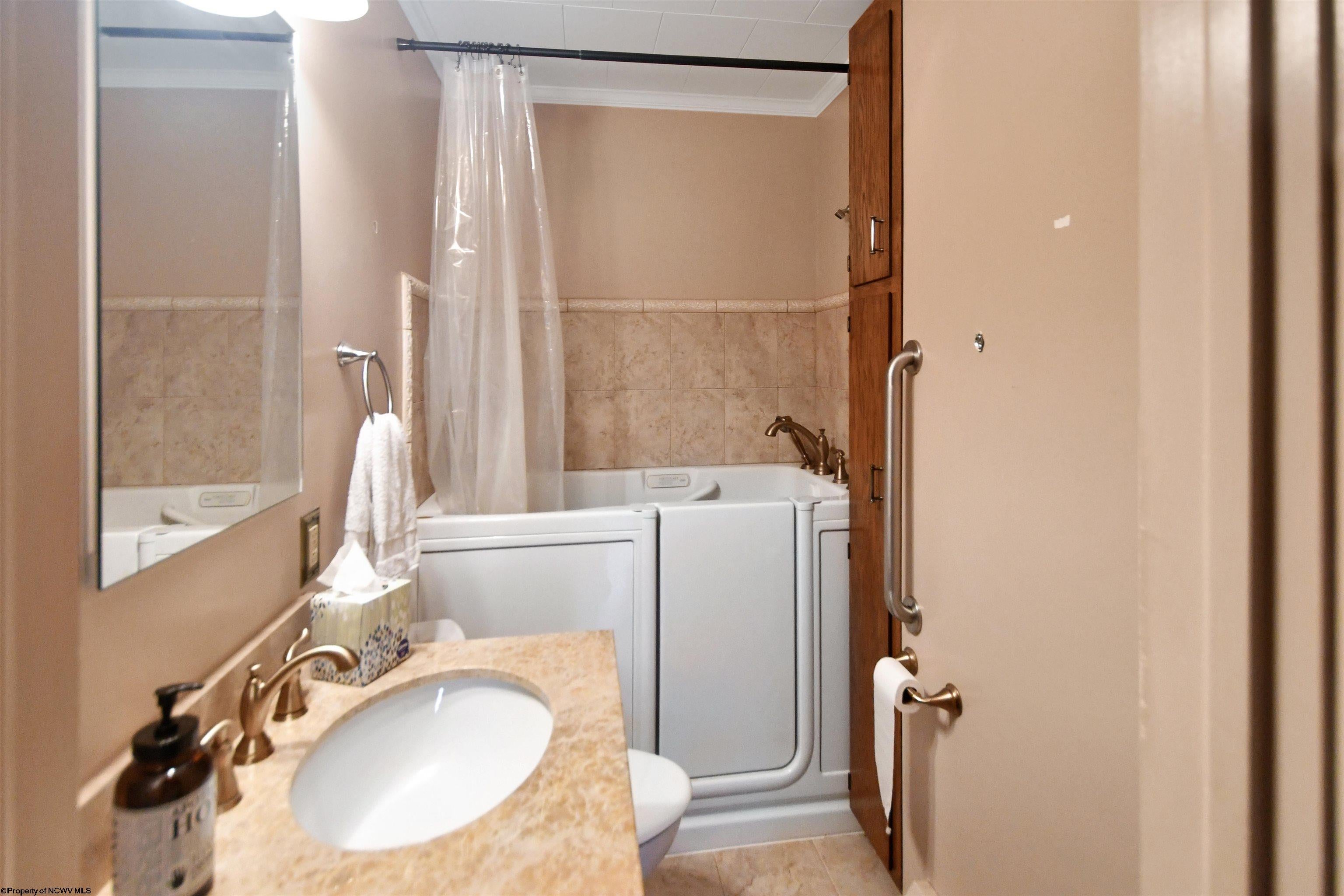 127 Tyrone Road Morgantown, WV 26508 - Photo 23 of 30 Gallery Image 23