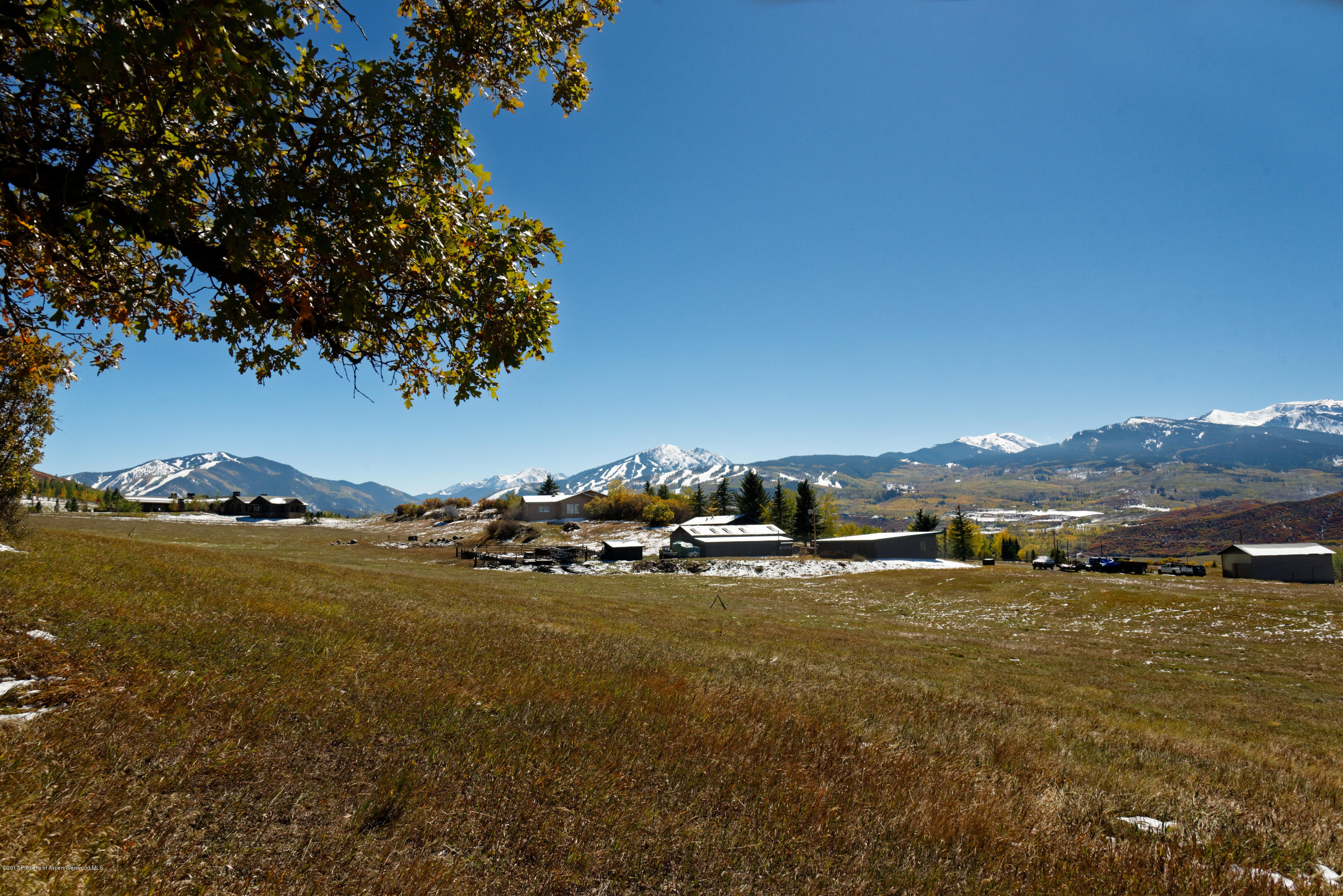1765 McLain Flats Road Aspen, CO 81612 - Photo 39 of 73 a view of a ocean with mountain