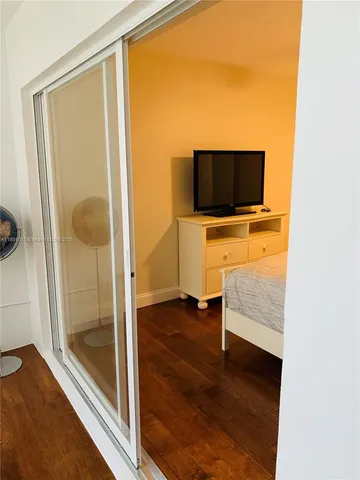 $1,850 | 1481 South Ocean Boulevard, Unit 211E, Lauderdale-by-the-Sea, FL 33062