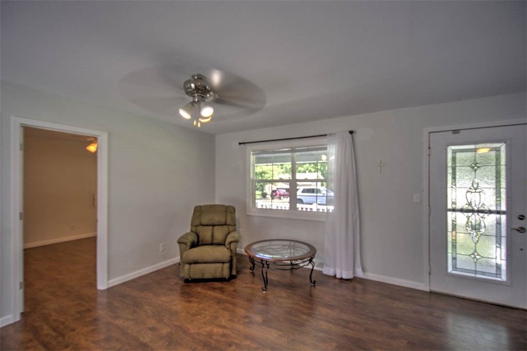 2609 French Drive Decatur, IL 62521 - Photo 11 of 33
