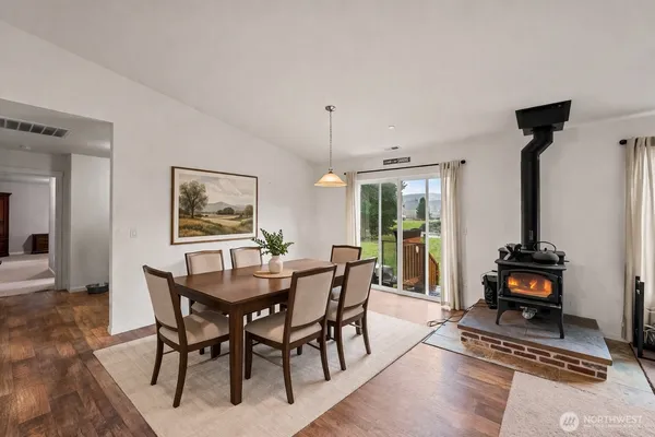 $799,999 | 23210 188th Street East, Orting, WA 98360