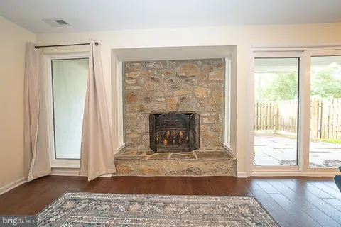 $425,000 | 209 East Chelsea Circle, Newtown Square, PA 19073