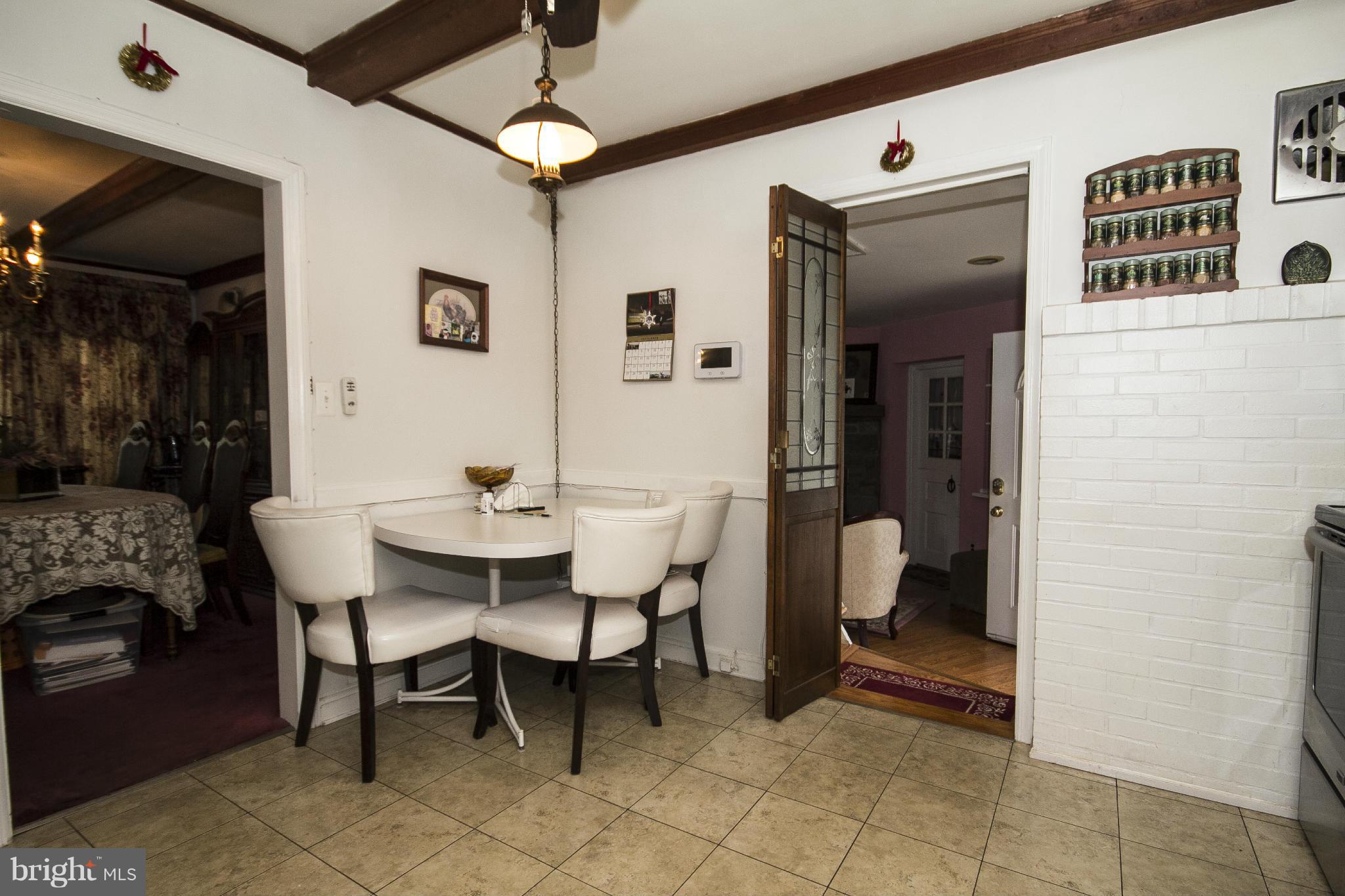 831 Providence Road Baltimore, MD 21286 - Photo 16 of 30 EAT-IN Kitchen
