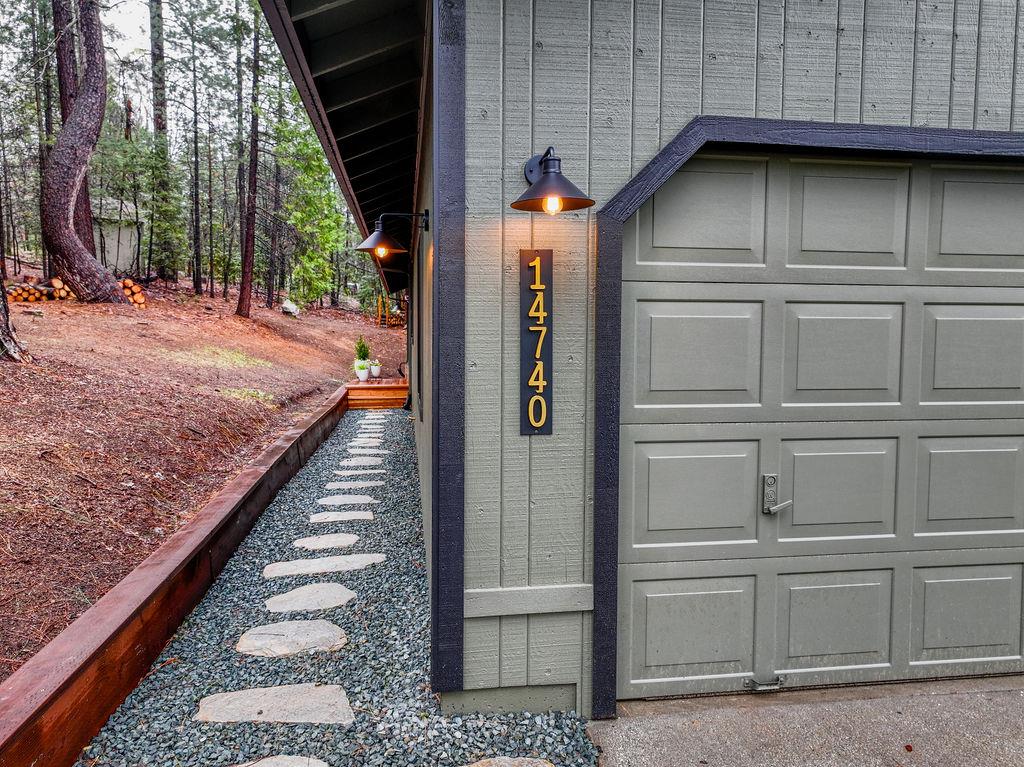 14740 Orzalli Road Grass Valley, CA 95945 - Photo 2 of 91