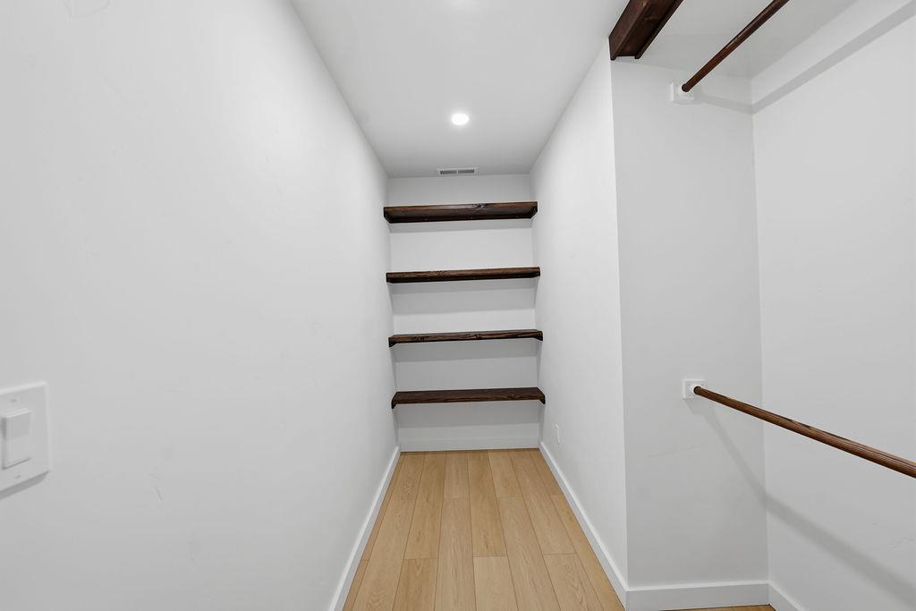 14740 Orzalli Road Grass Valley, CA 95945 - Photo 39 of 91 Primary Closet