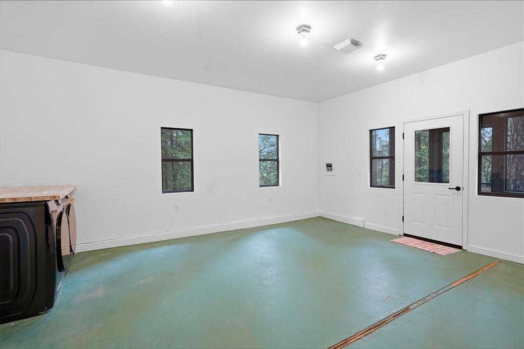 14740 Orzalli Road Grass Valley, CA 95945 - Photo 51 of 91 400 sqft Bonus room