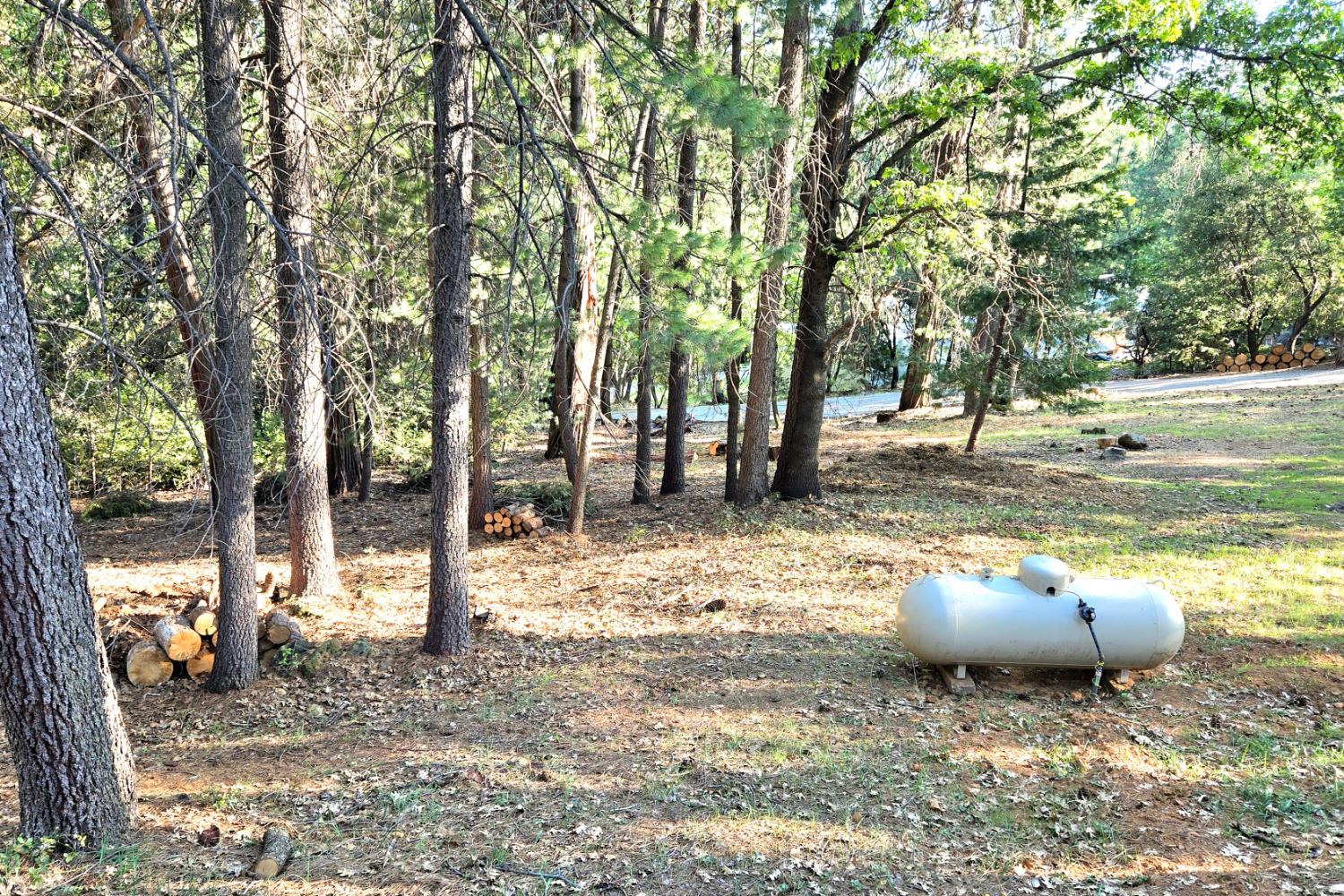 14740 Orzalli Road Grass Valley, CA 95945 - Photo 84 of 91