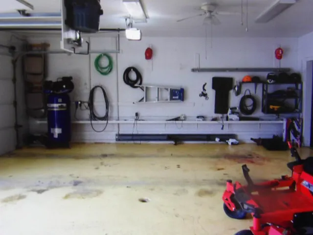 $185,000 | 832 West Raymond Street, Harrisburg, IL 62946