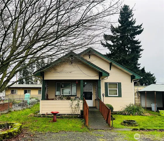 $329,000 | 111 Varner Avenue Southeast, Orting, WA 98360