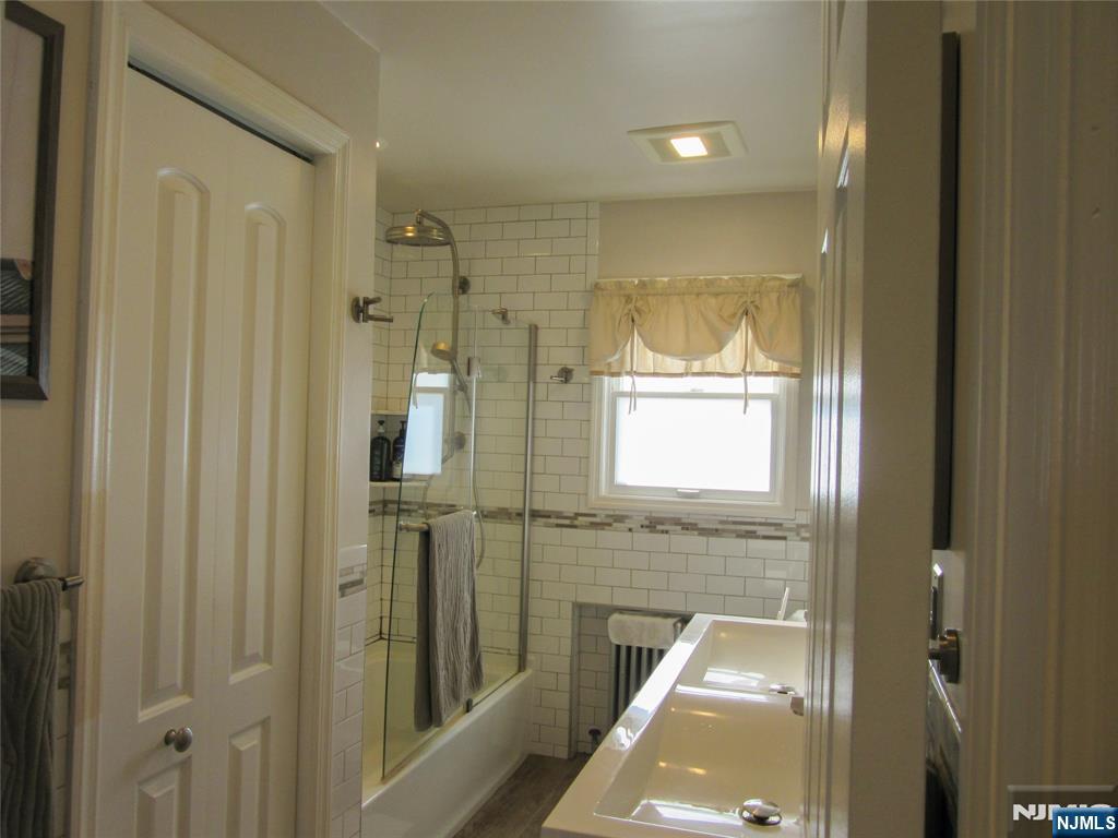 49 Notch Road Clifton, NJ 07013 - Photo 10 of 16