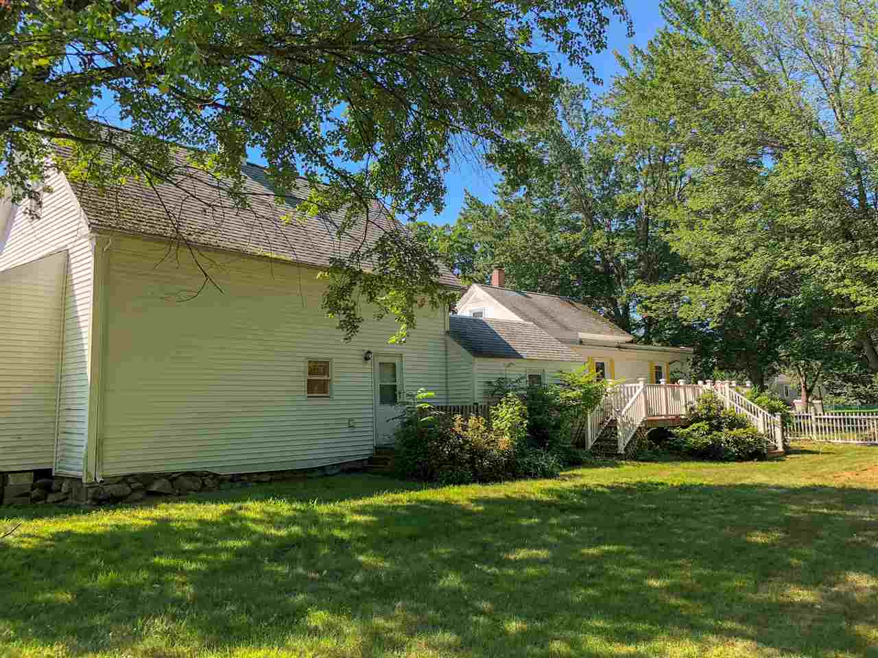 78 Mace Road Hampton, NH 03842 - Photo 3 of 31