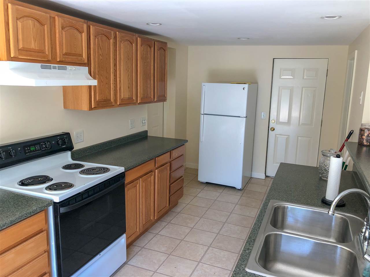 78 Mace Road Hampton, NH 03842 - Photo 26 of 31
