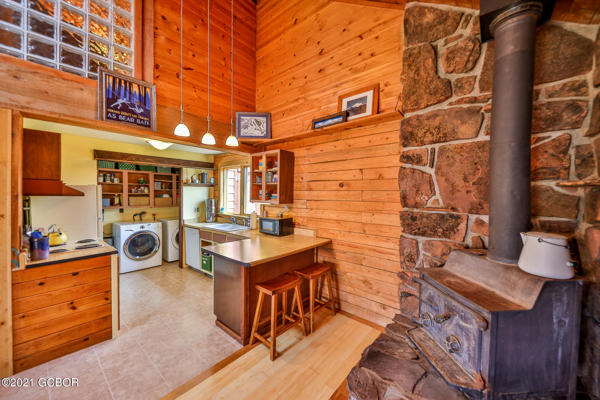 122 Carriage Road Fraser, CO 80442 - Photo 8 of 29 Kitchen 1