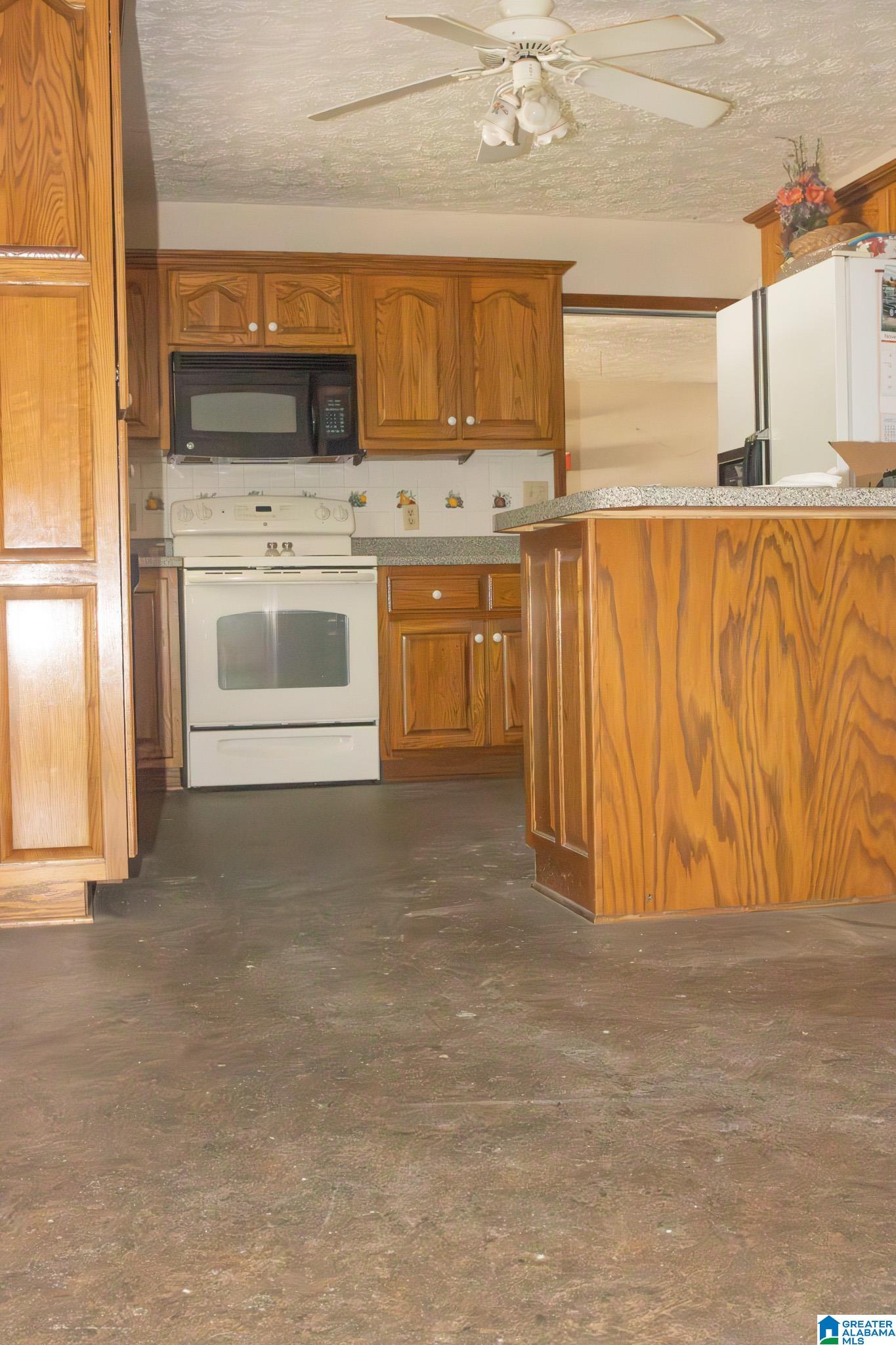 685 Faulkner Road Oneonta, AL 35121 - Photo 23 of 59