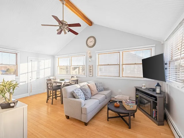 $819,900 | 1 Mansfield Drive, Wakefield, MA 01880