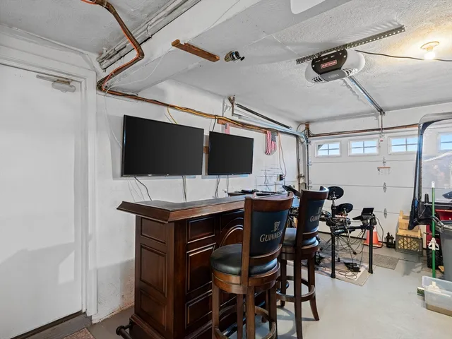 $819,900 | 1 Mansfield Drive, Wakefield, MA 01880