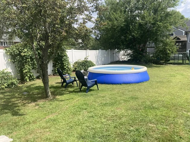 $819,900 | 1 Mansfield Drive, Wakefield, MA 01880