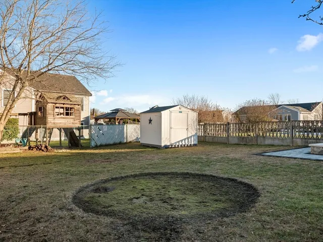 $819,900 | 1 Mansfield Drive, Wakefield, MA 01880