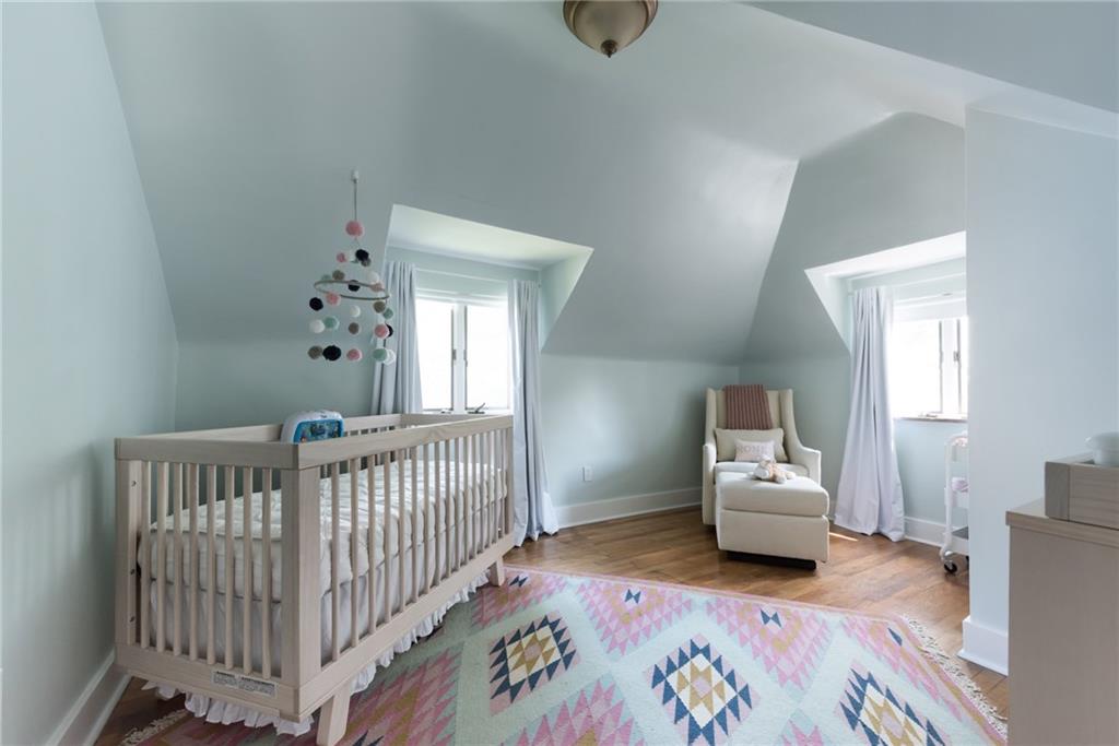 24 Hillcrest Road Pittsburgh, PA 15221 - Photo 19 of 21 Gallery Image 19