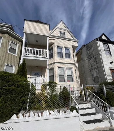 $650,000 | 453 East 23rd Street, Paterson, NJ 07514