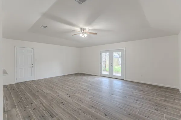 $234,999 | 5819 Sunnygate Drive, Spring, TX 77373