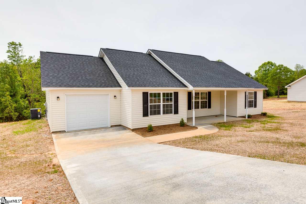 200 Miller Road Belton, SC 29627 - Photo 3 of 36