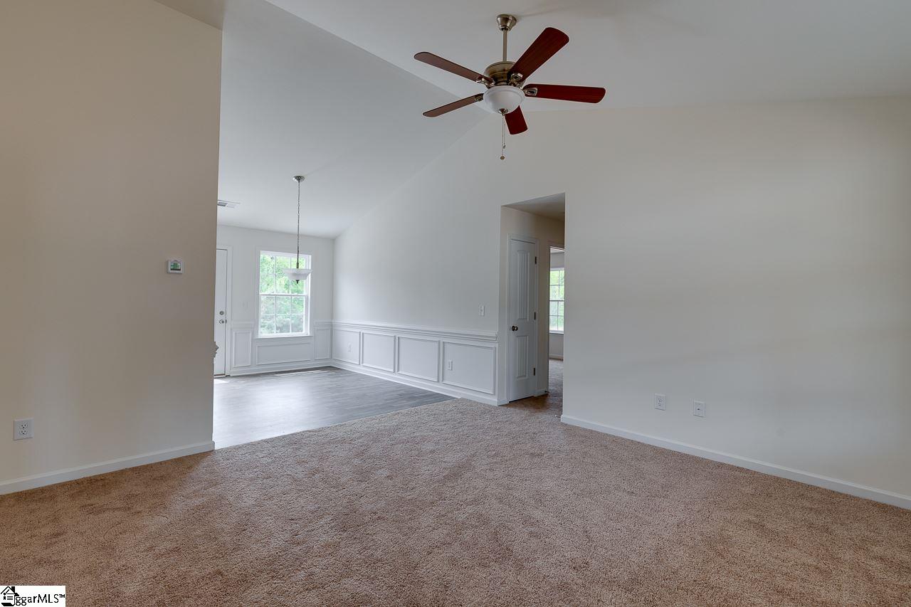 200 Miller Road Belton, SC 29627 - Photo 5 of 36