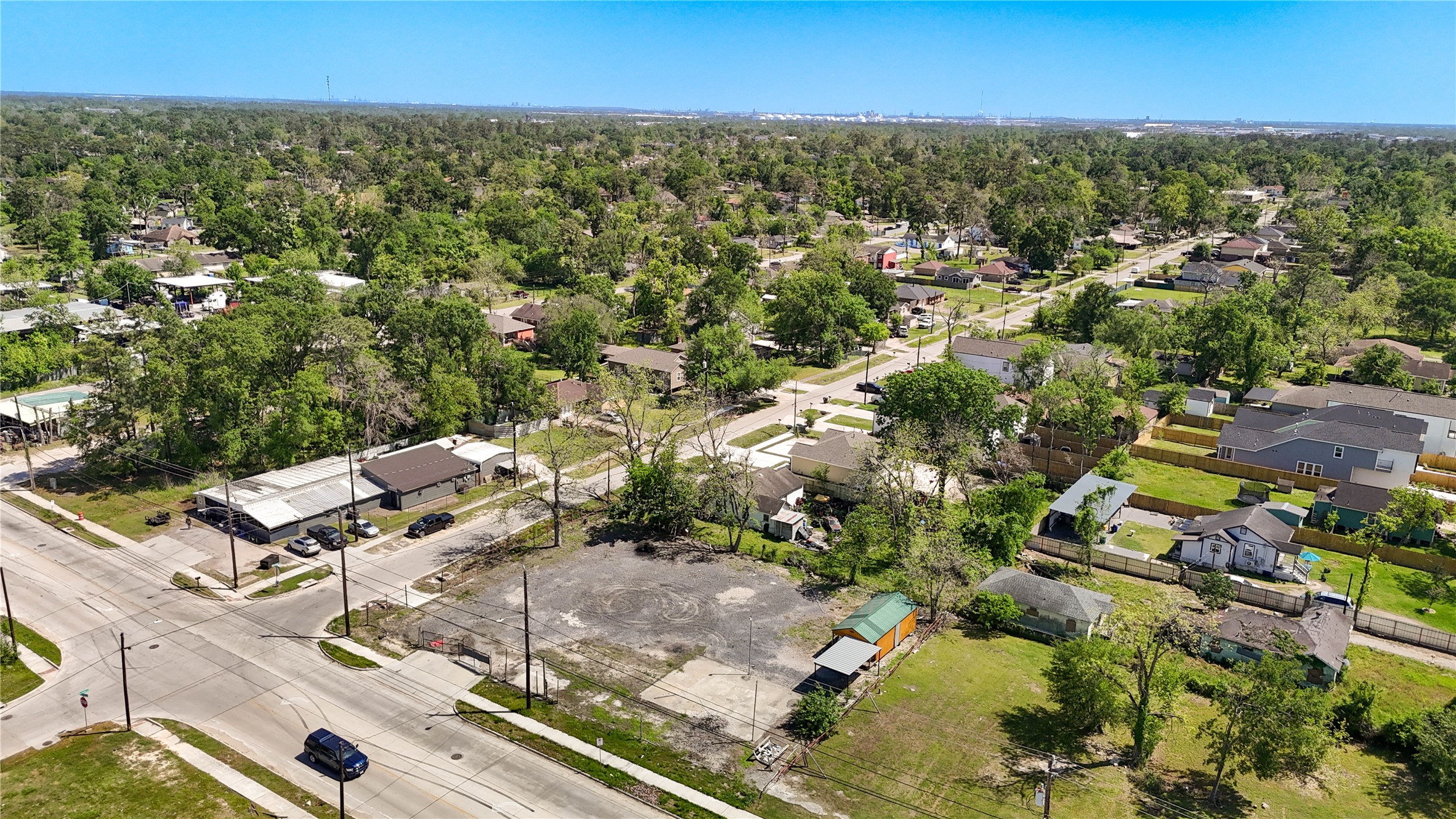 6012 Laura Koppe Road Houston, TX 77016 - Photo 12 of 19