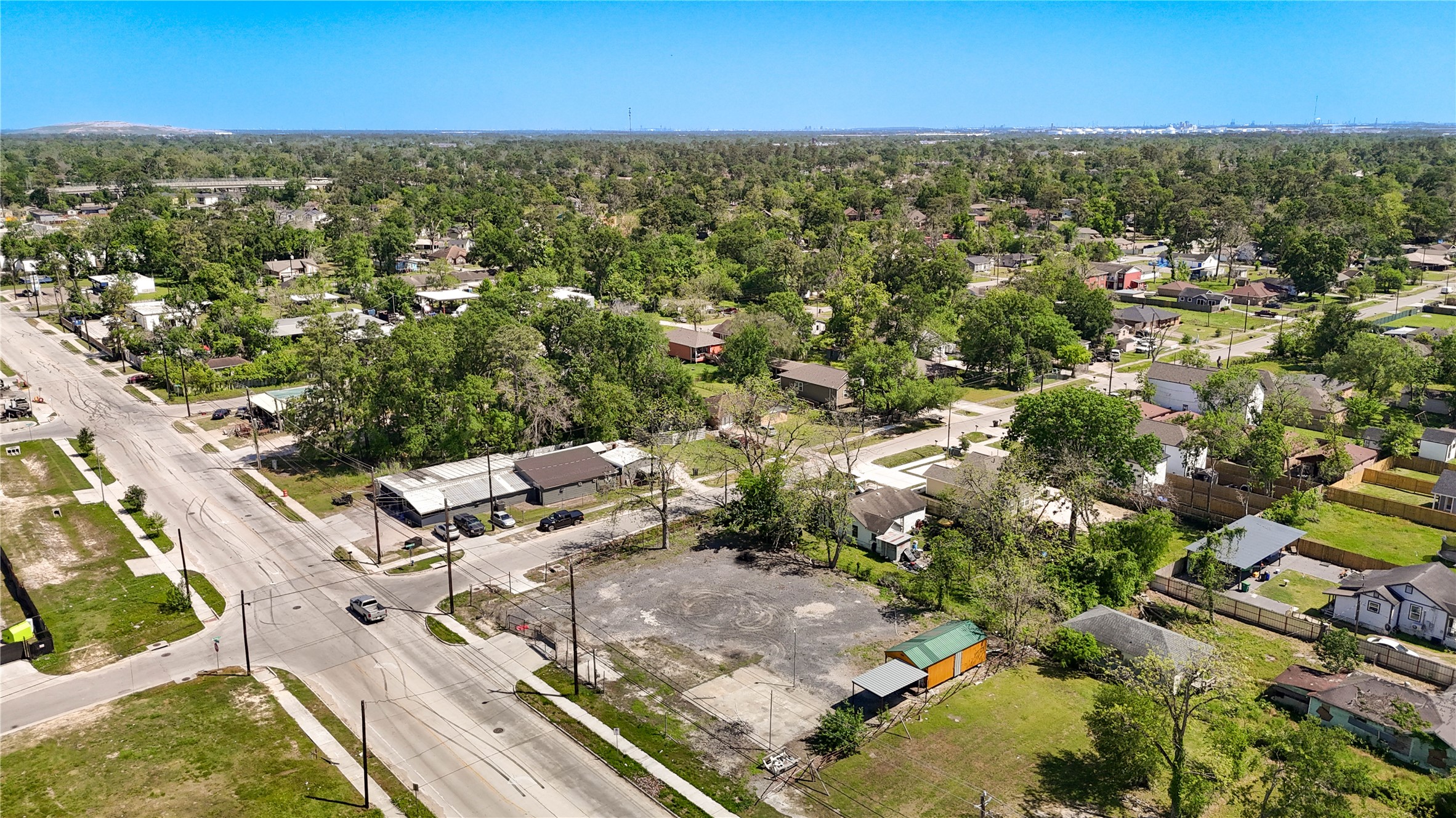 6012 Laura Koppe Road Houston, TX 77016 - Photo 13 of 19