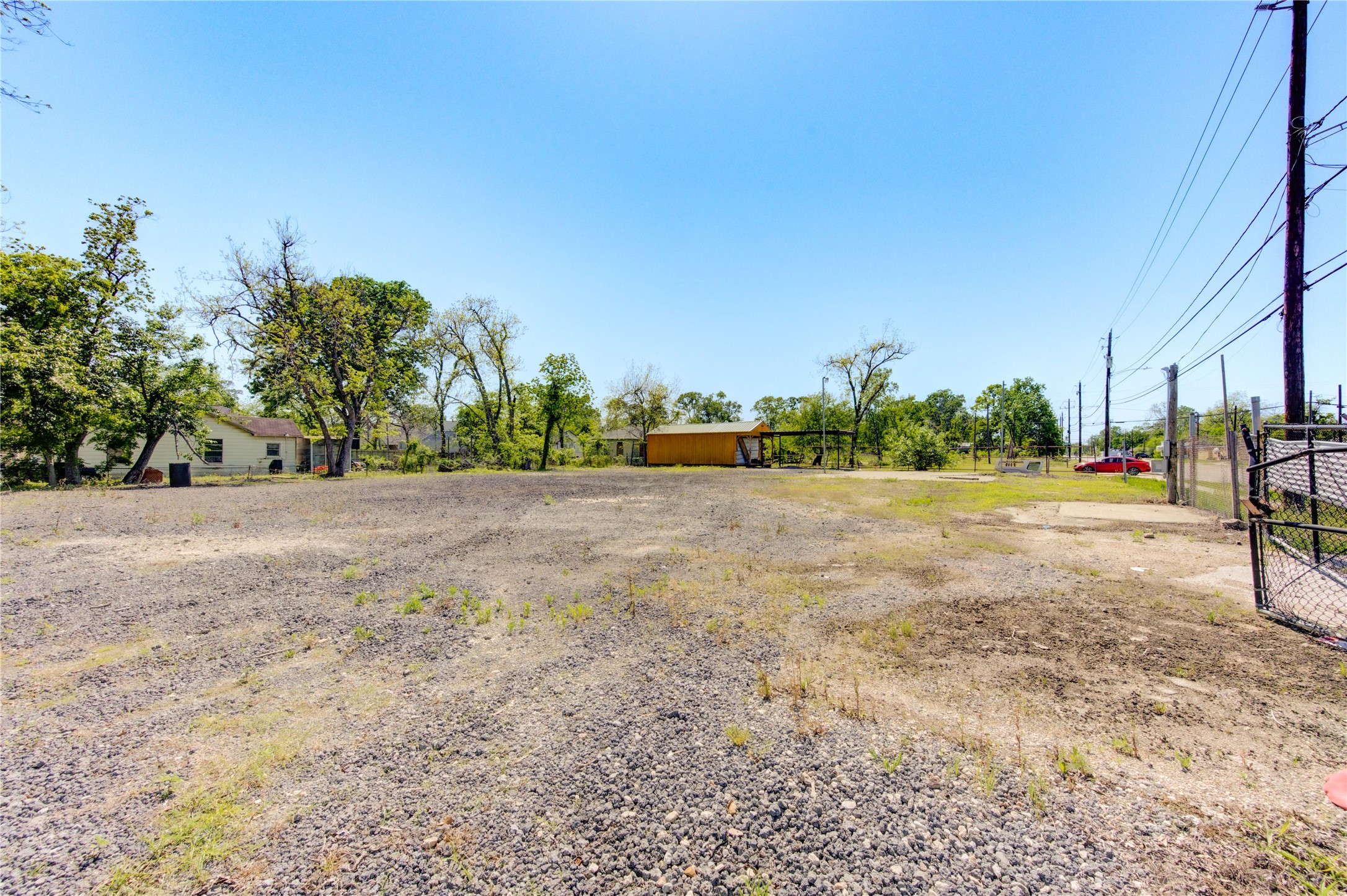 6012 Laura Koppe Road Houston, TX 77016 - Photo 2 of 19