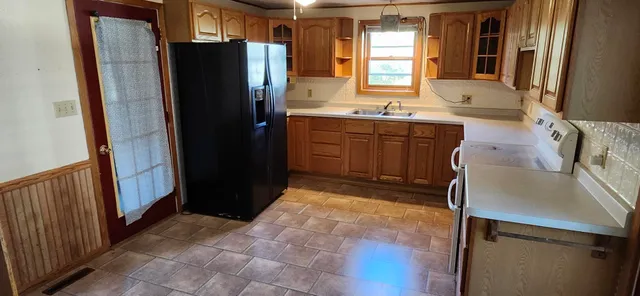 $224,900 | 144 Waterloo Street, Columbus, WI 53925