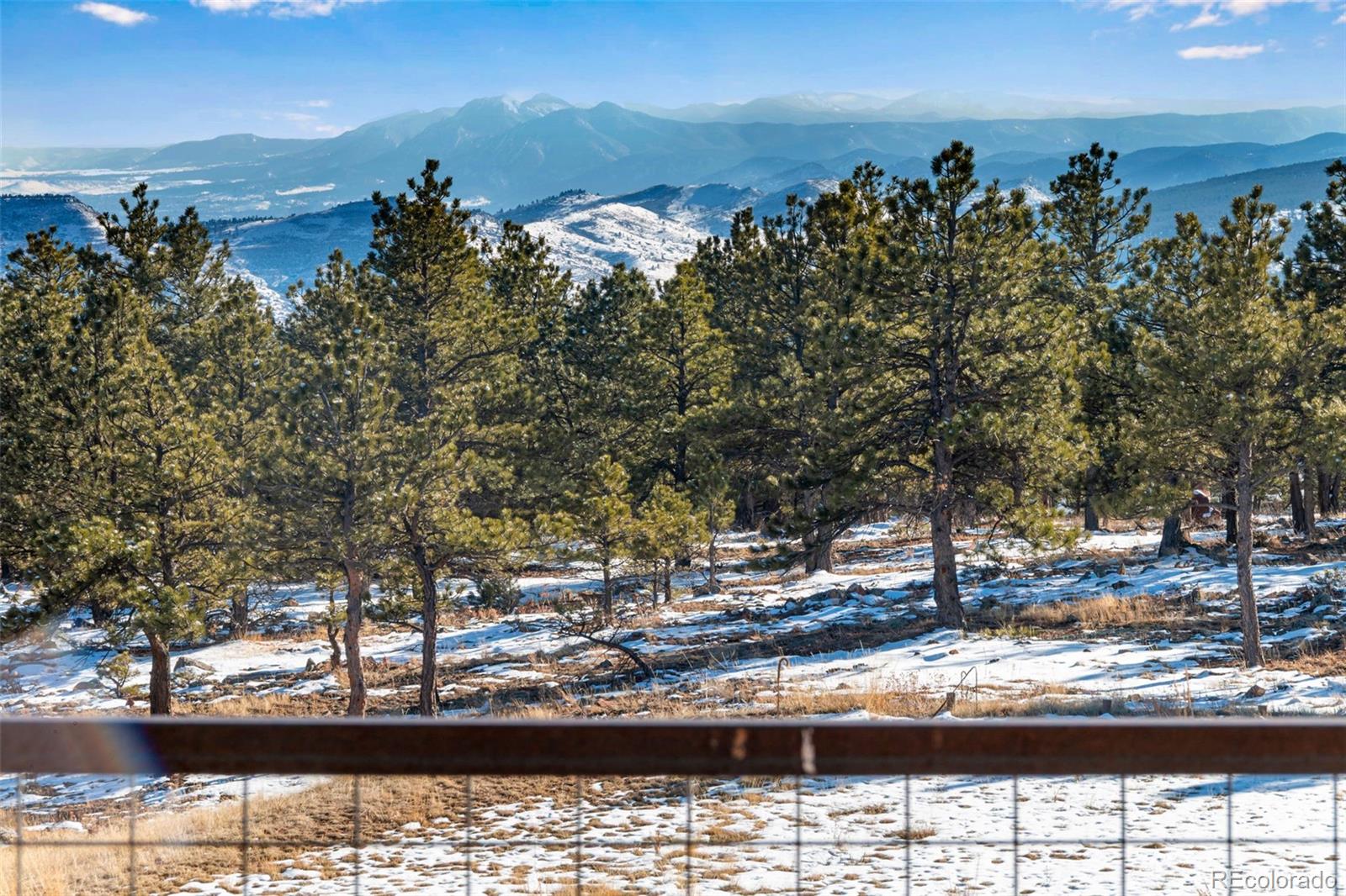 3535 Eagle Ridge Road Longmont, CO 80503 - Photo 11 of 40