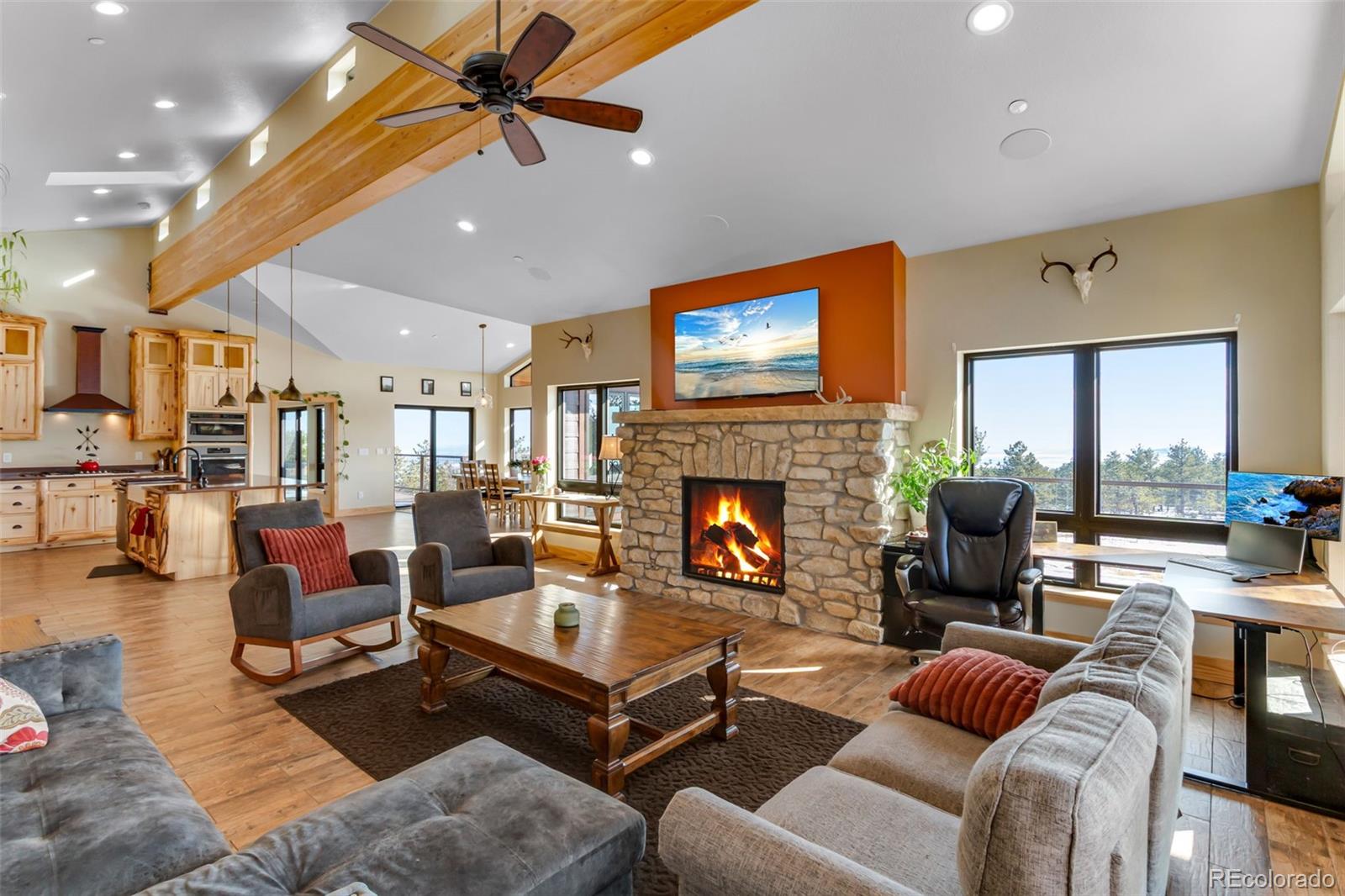 3535 Eagle Ridge Road Longmont, CO 80503 - Photo 14 of 40