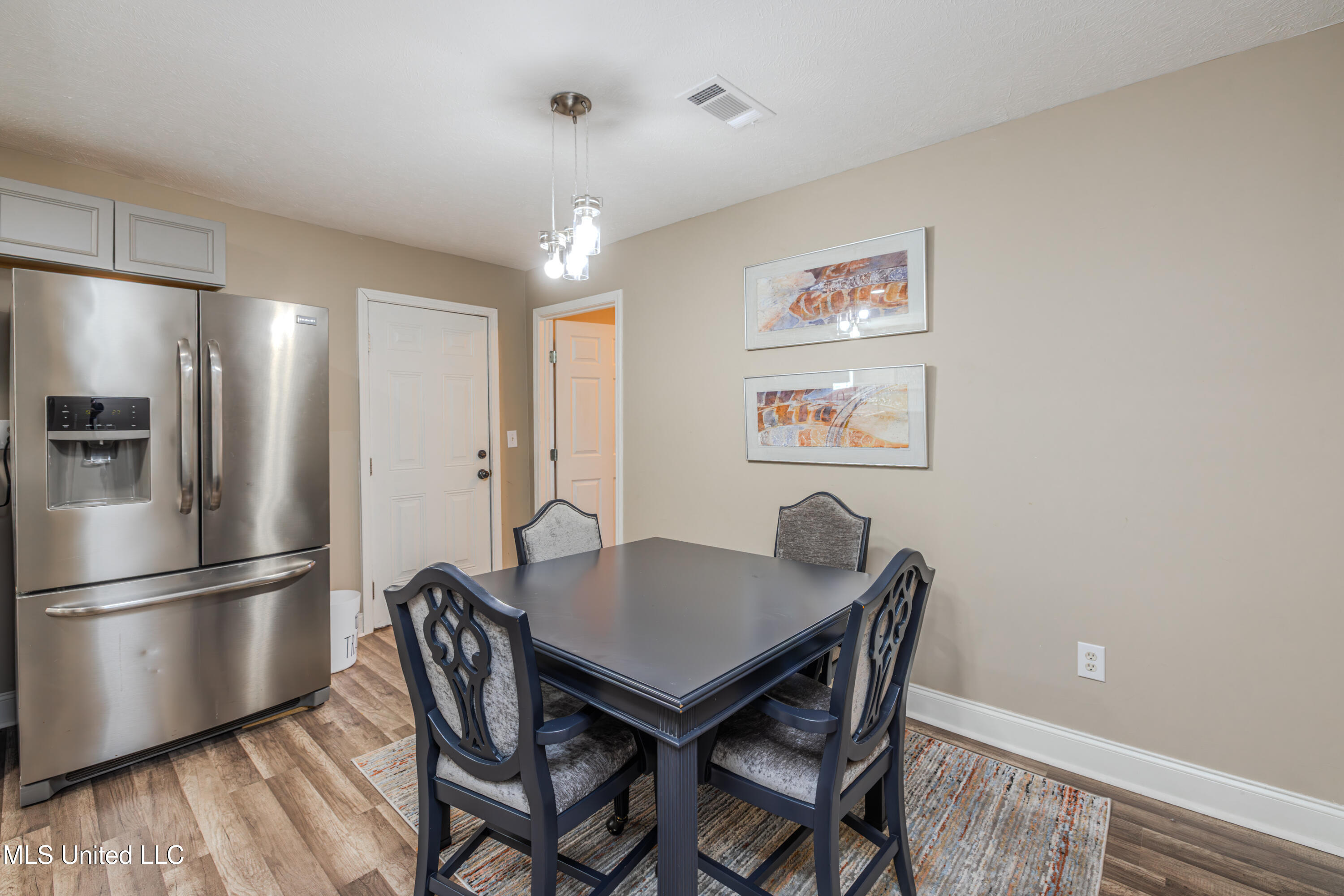 5145 Gault Street Jackson, MS 39209 - Photo 2 of 28 1R4A1047