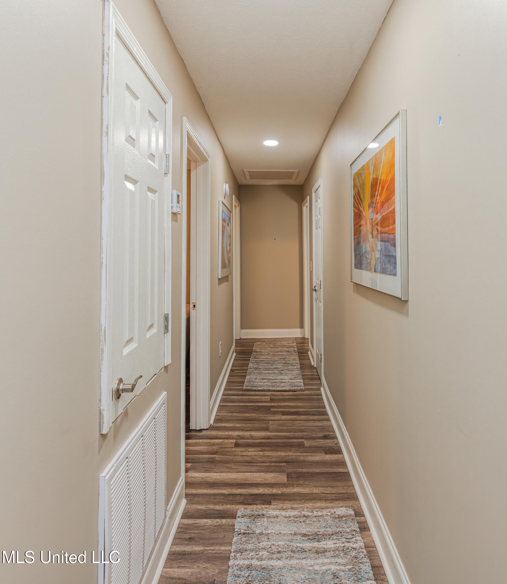 5145 Gault Street Jackson, MS 39209 - Photo 4 of 28 1R4A1053