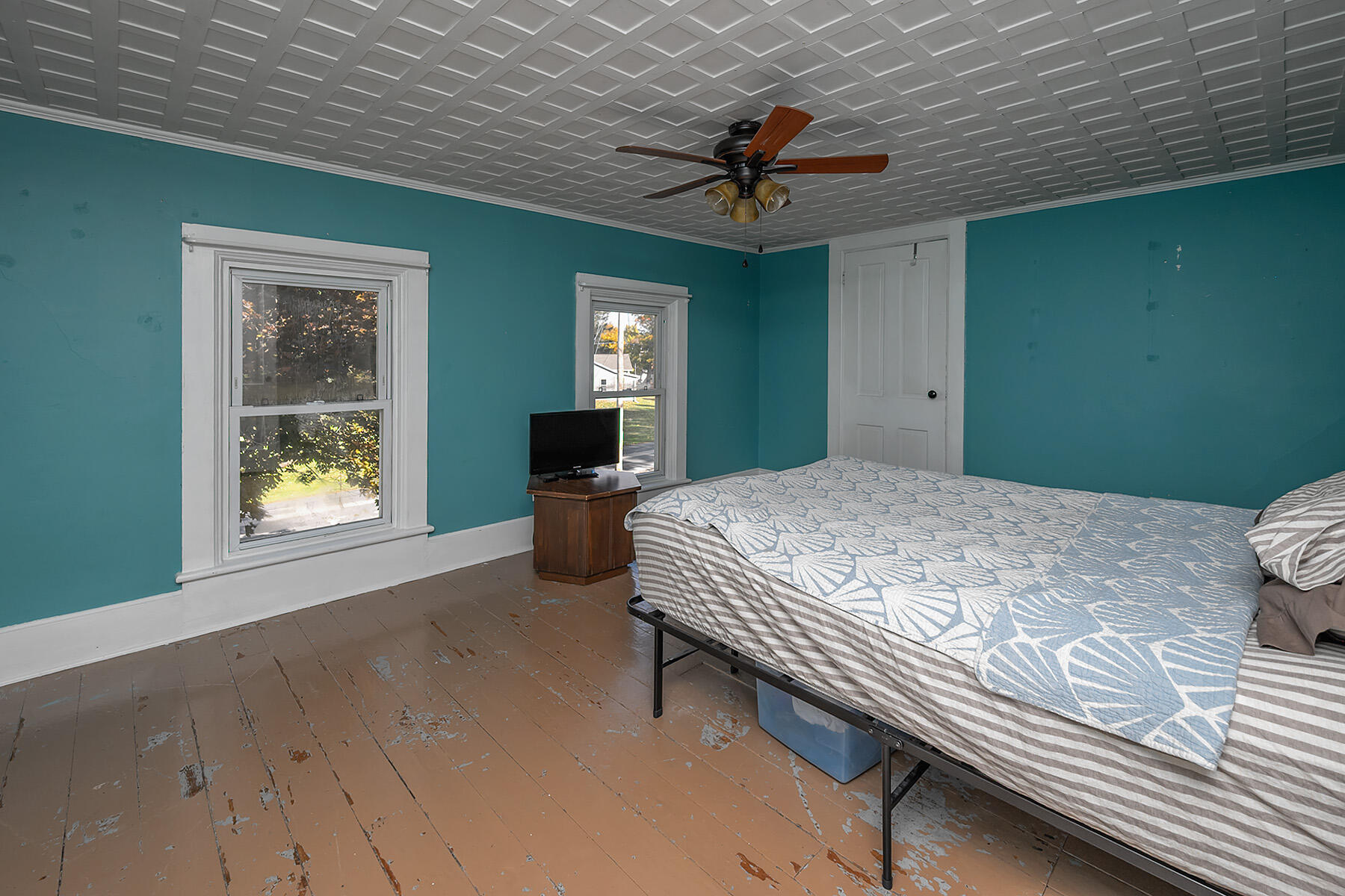 127 Pleasant Street Sharon, WI 53585 - Photo 26 of 41 Bedroom #2