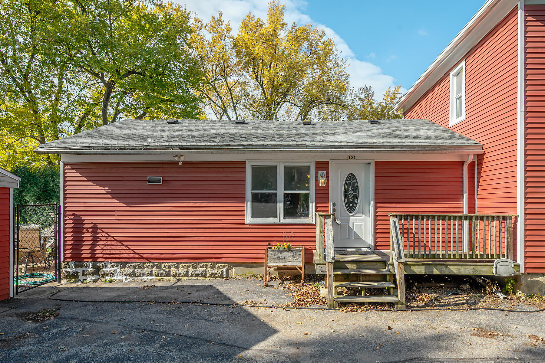 127 Pleasant Street Sharon, WI 53585 - Photo 31 of 41 Pleasant_05