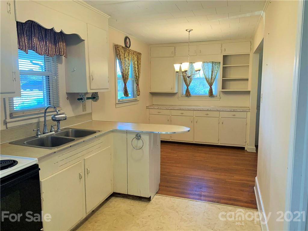 7492 Webbs Road Denver, NC 28037 - Photo 8 of 18 Gallery Image 8
