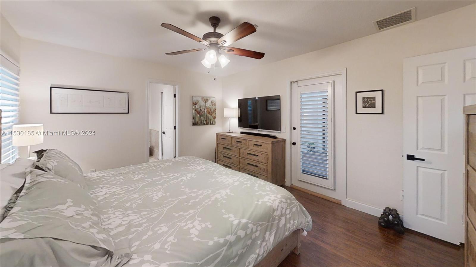 10278 Islander Drive Boca Raton, FL 33498 - Photo 16 of 31 Gallery Image 16