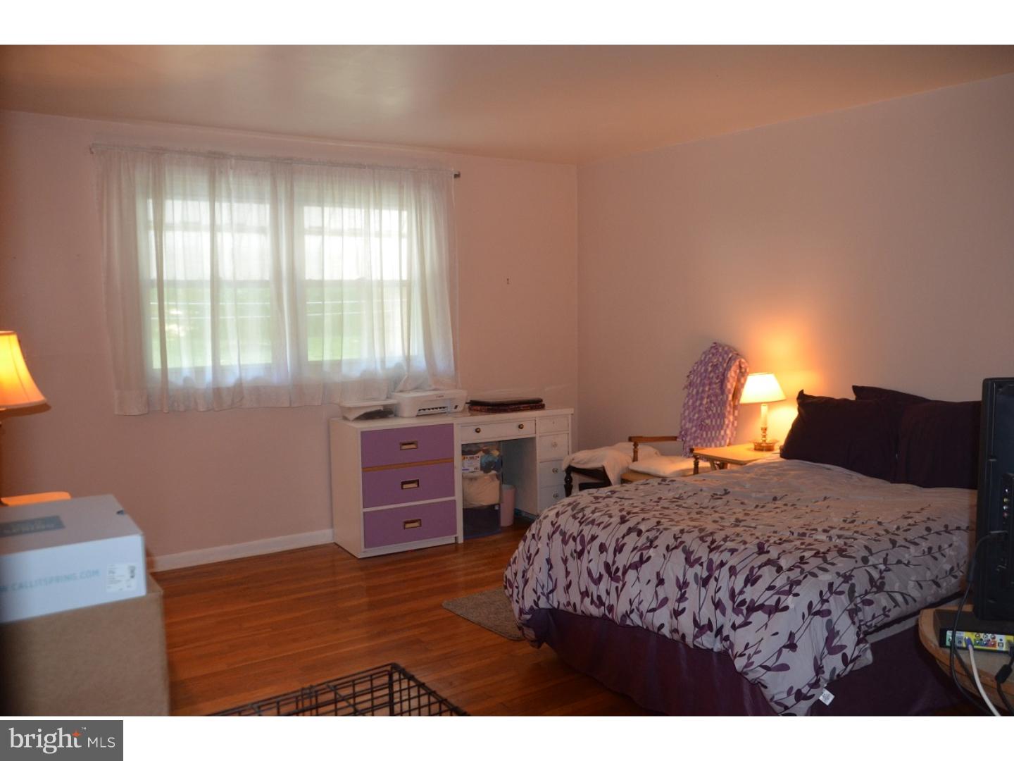 54 Cherokee Road Doylestown, PA 18901 - Photo 10 of 20 Bedroom - Main
