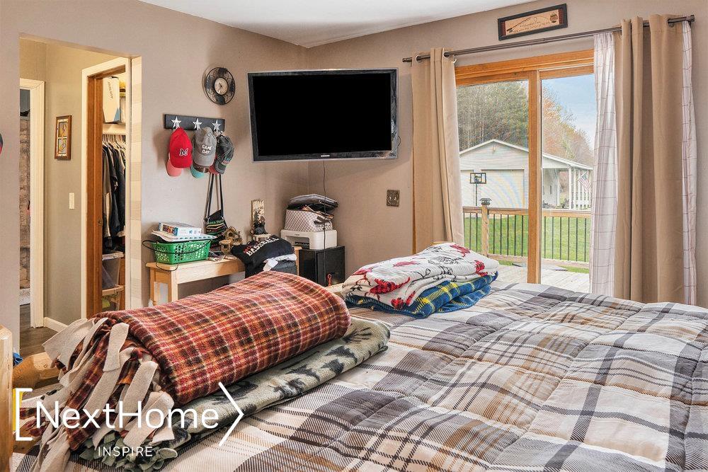 12456 Marshall Road Montrose, MI 48457 - Photo 20 of 41 50106751-19.JPG
