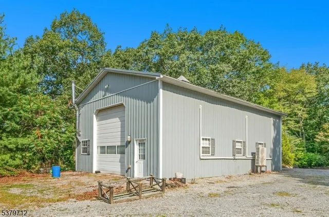 $1,199,000 | 40 Heiser Road, Port Murray, NJ 07865