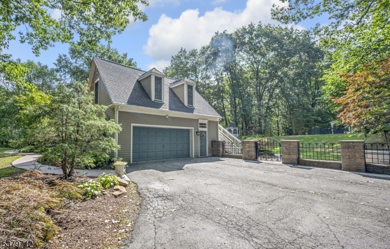 40 Heiser Road Port Murray, NJ 07865 - Photo 6 of 48 a view of a house with a yard and large tree