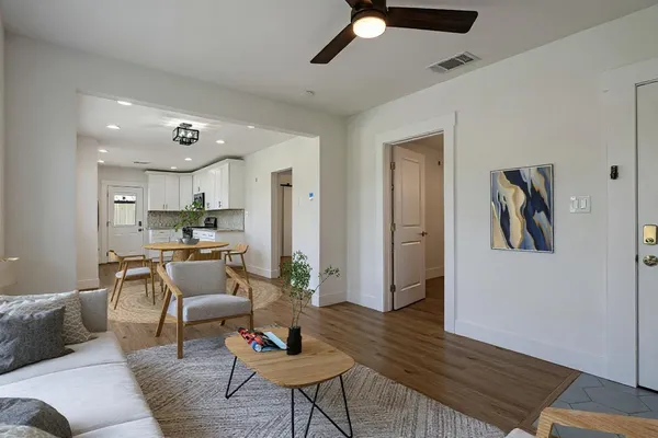 $599,000 | 2117 14th Street, Sacramento, CA 95818