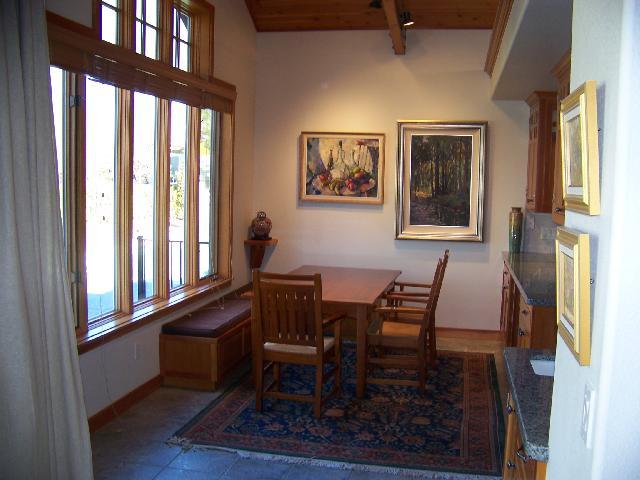 13220 Tierra Heights Road Redding, CA 96003 - Photo 4 of 16 Dining Area