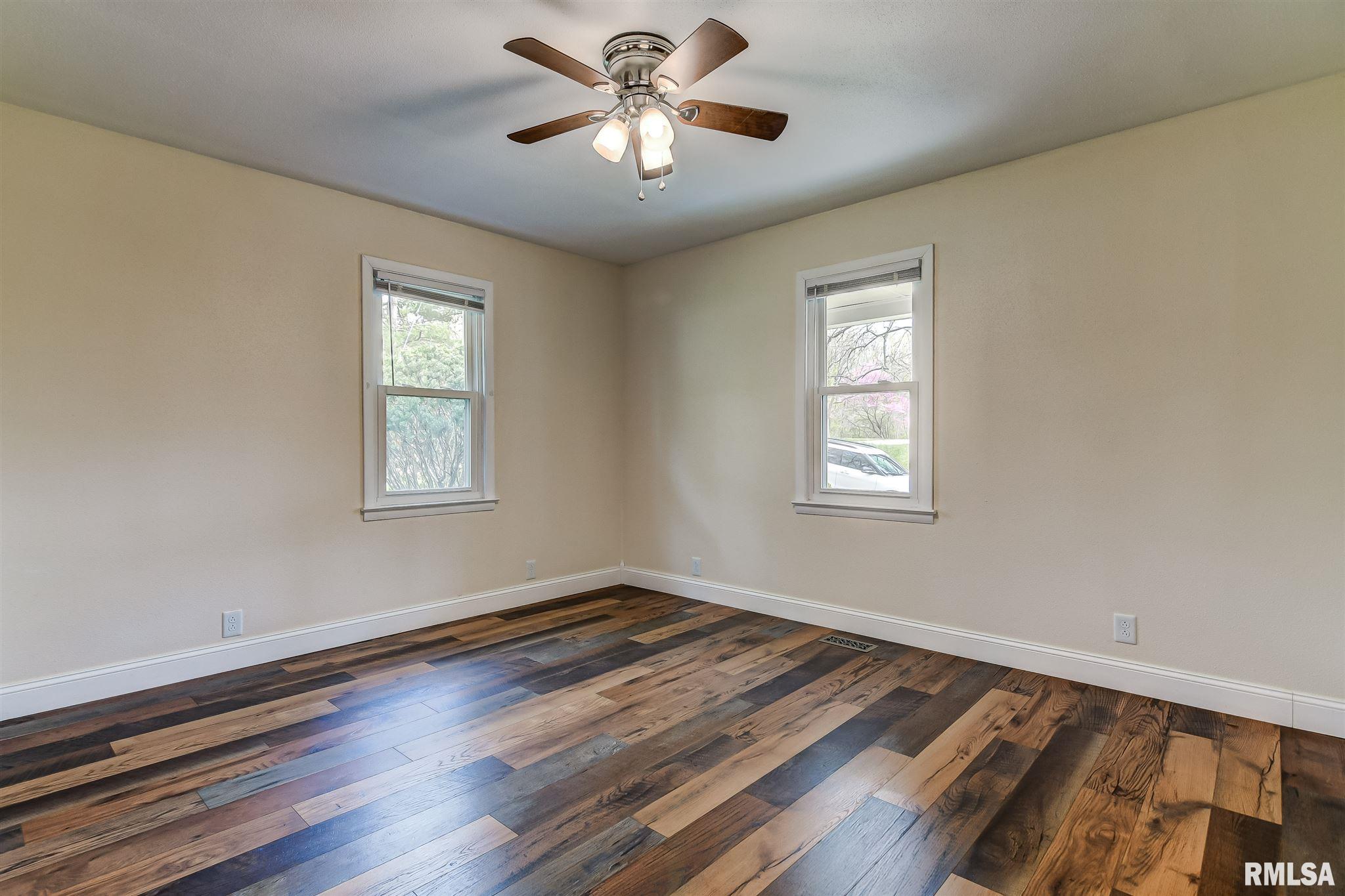 1475 North Walnut Road Rochester, IL 62563 - Photo 24 of 49