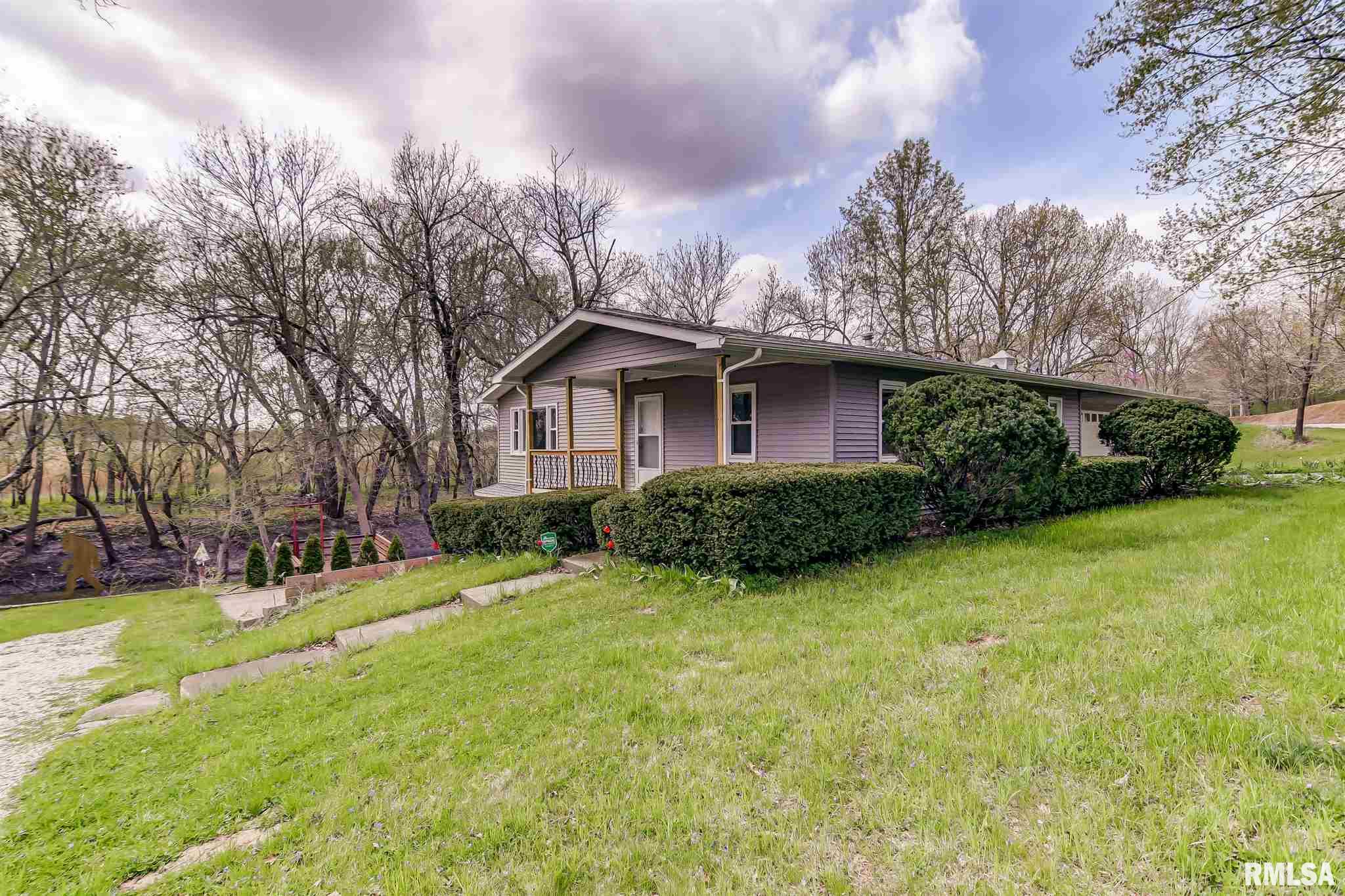 1475 North Walnut Road Rochester, IL 62563 - Photo 4 of 49
