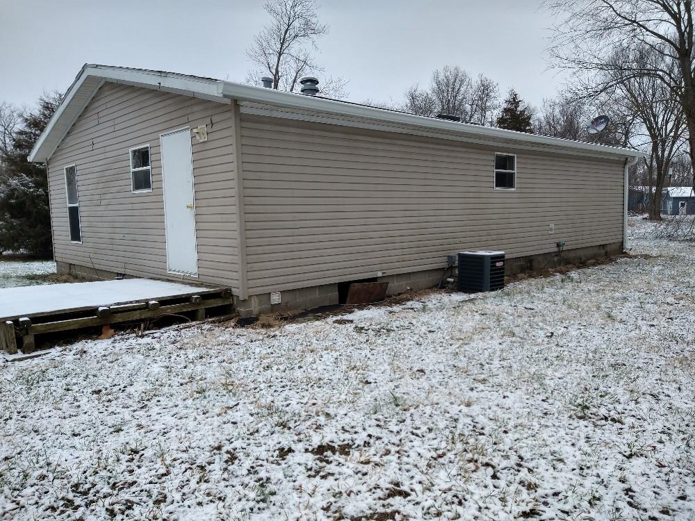 1185 Barnes Road Rosedale, IN 47874 - Photo 2 of 8 Gallery Image 2